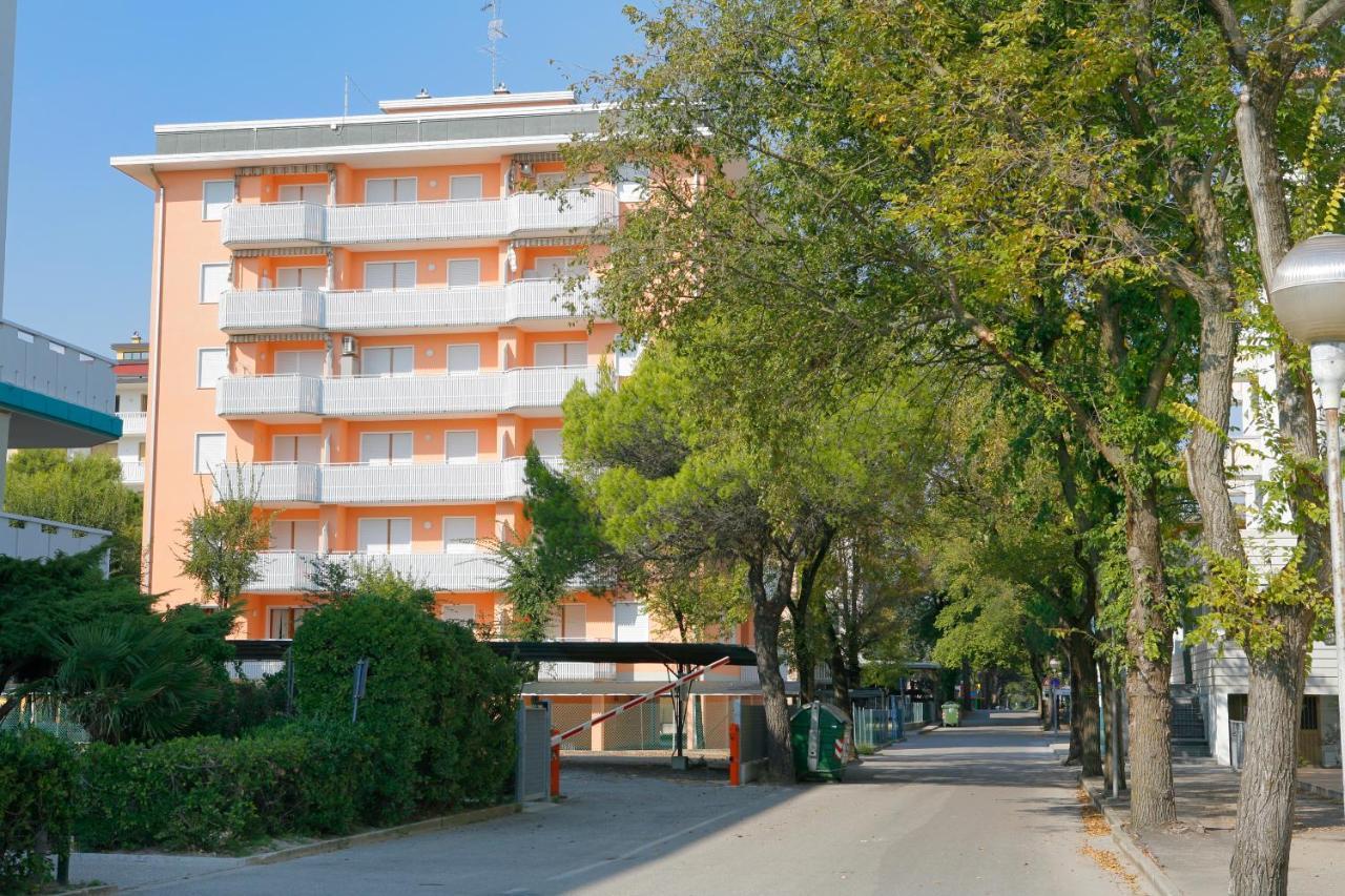 Condominio Malta Bibione Kültér fotó